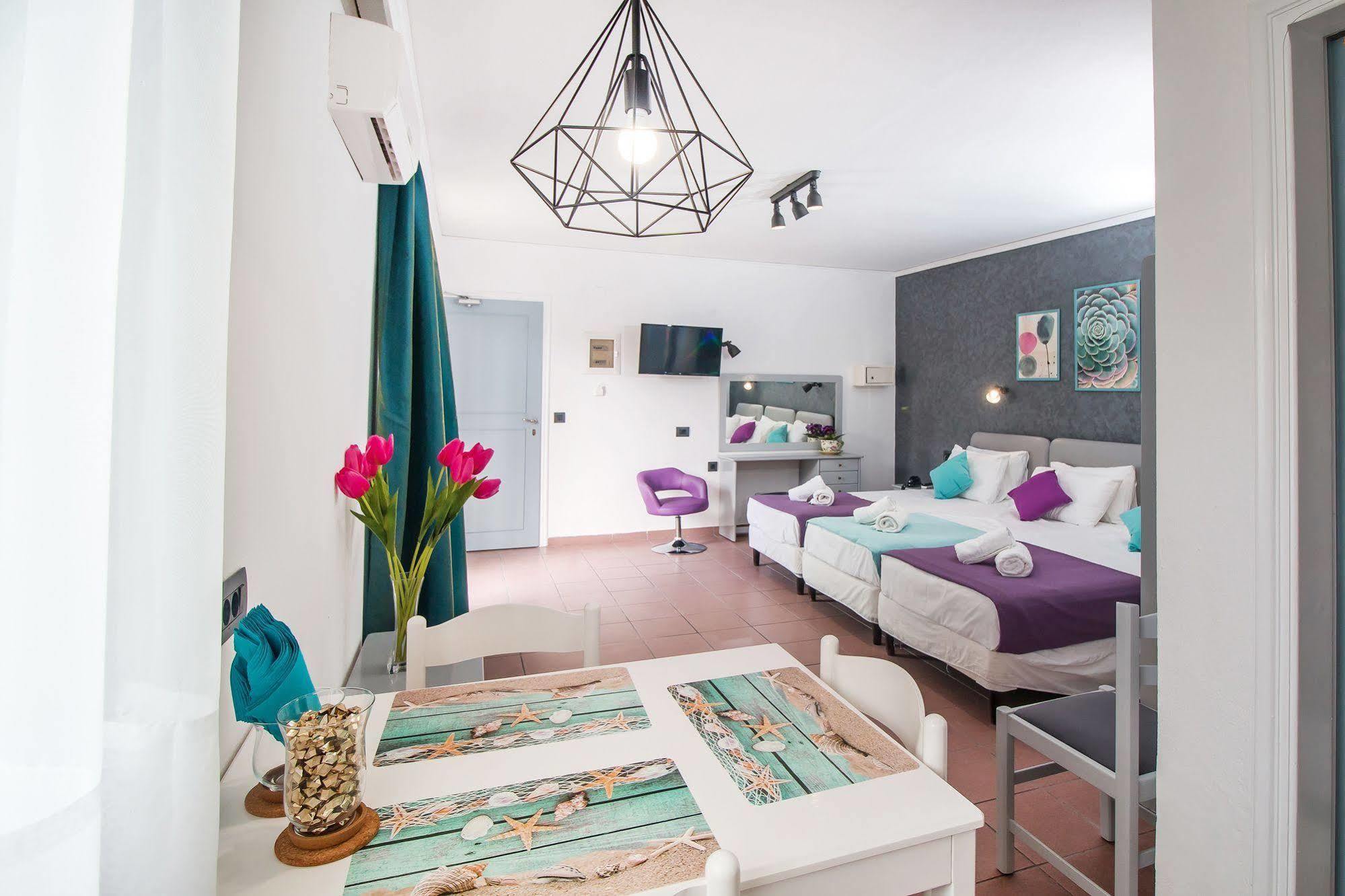 Rhodes City Kahlua Hotel Apartments מראה חיצוני תמונה